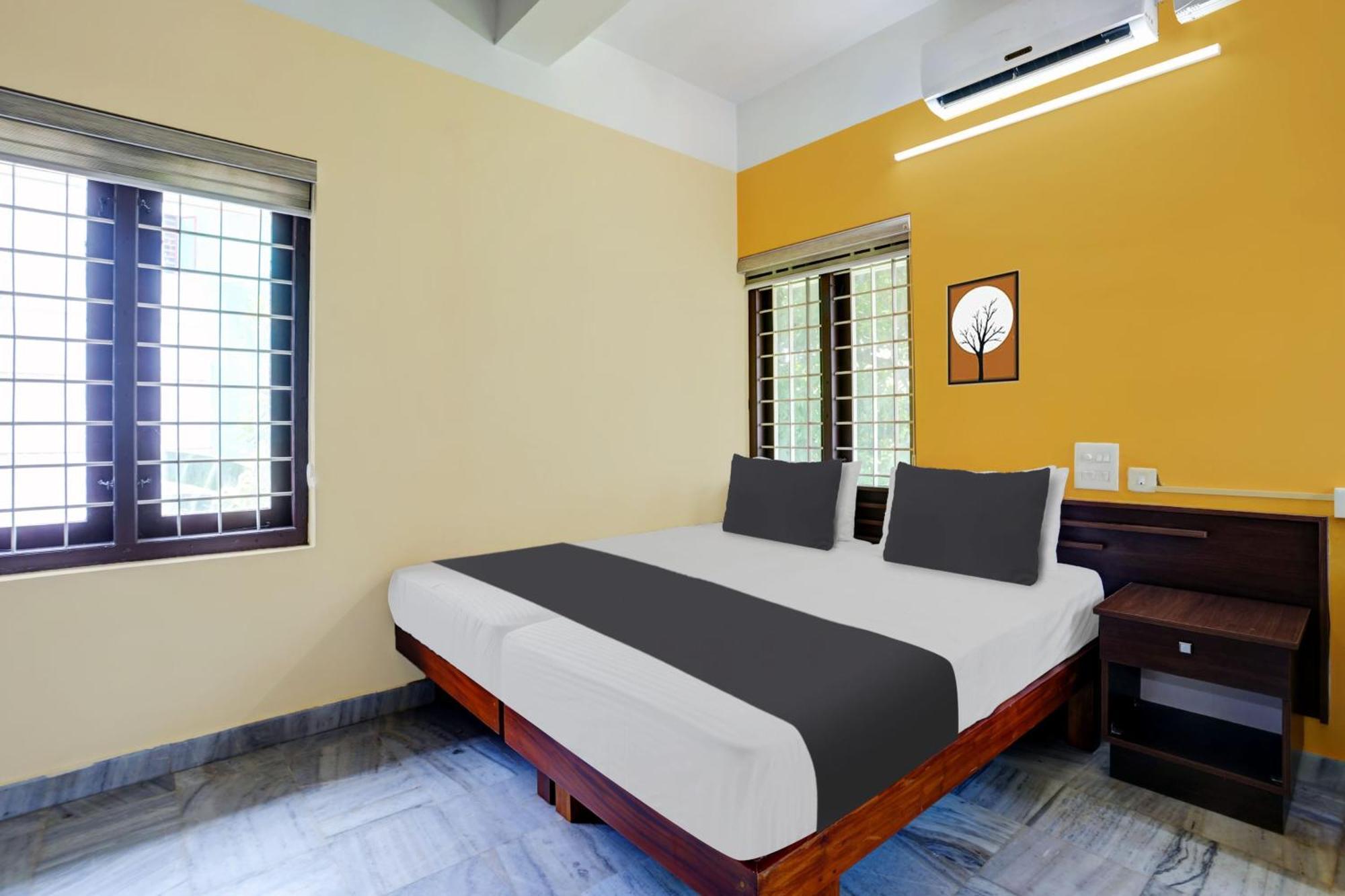 Super Hotel O Lm Residency Тривандрум Экстерьер фото